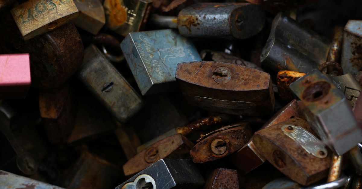 Just Moved to Lake Grove? Rekey or Replace Your Locks? — Lake Grove Locksmith Long Island
