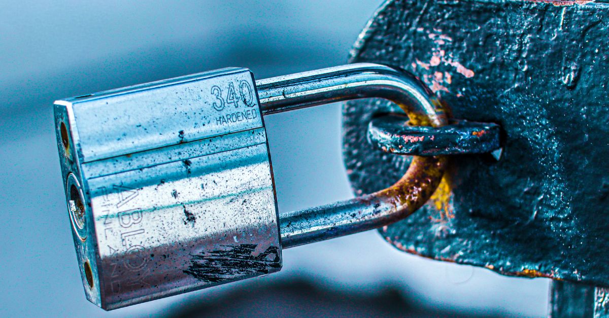 door lock — Lake Grove Locksmith Long Island