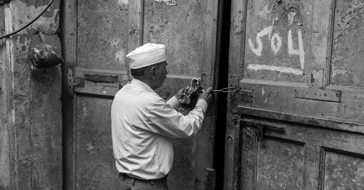key maker professional — Lake Grove Locksmith Long Island