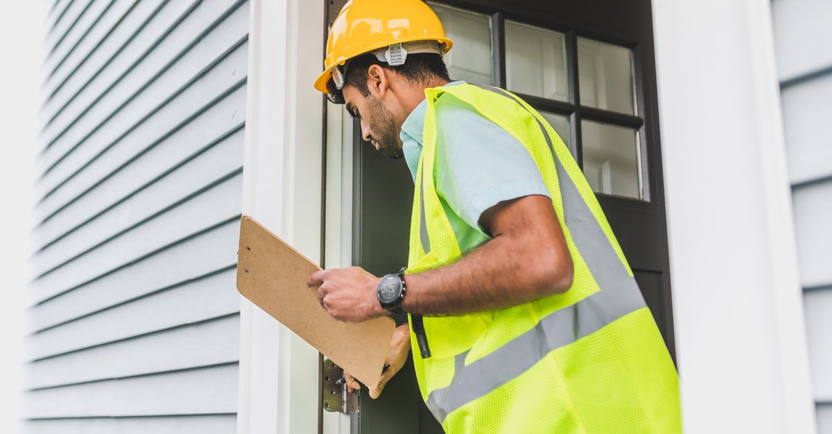 locksmith service technician — Lake Grove Locksmith Long Island