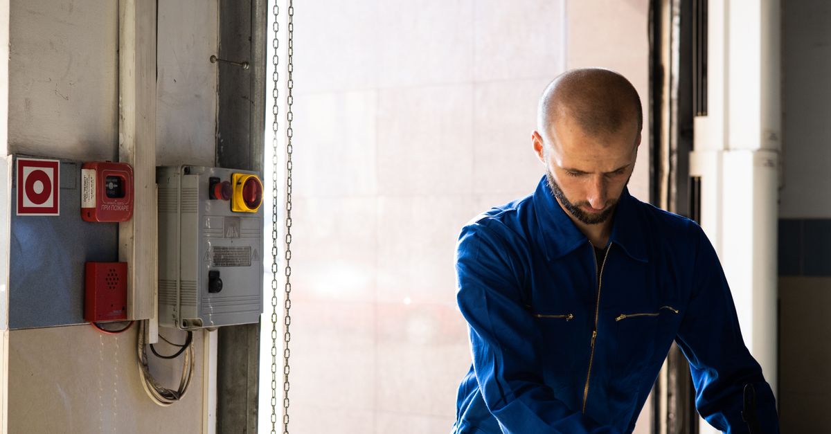 key maker professional — Lake Grove Locksmith Long Island