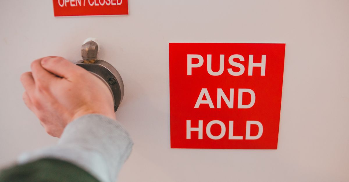 Emergency Commercial Lockouts & 24/7 Response — Lake Grove Locksmith Long Island