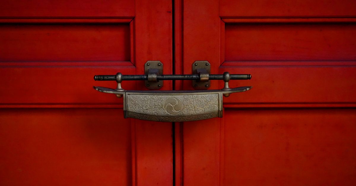 Storefront Locks, Rim Lock Door Hardware & Emergency Commercial Locksmith Response — Lake Grove Locksmith Long Island