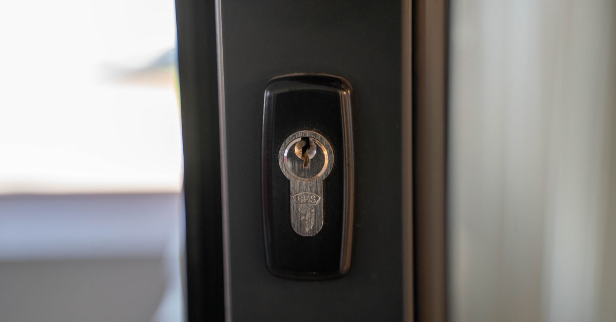 Just Moved In? Your New-Home Security Checklist — Lake Grove Locksmith Long Island